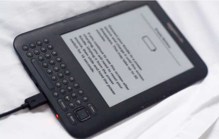 How to charge a Kindle with a critical battery error4